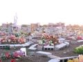 Der Friedhofswärter auf einem eigens für Kriegstote eingerichteten Friedhof in der Grenzstadt Qamishli in Nordostsyrien (Foto: Loesche)